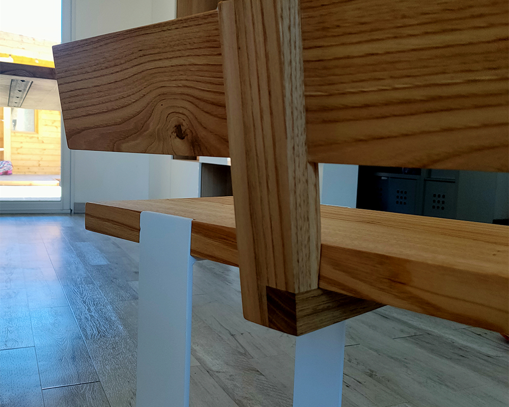 Table à manger et 4 bancs - Châtaignier massif - La Roche-de-Glun (26)