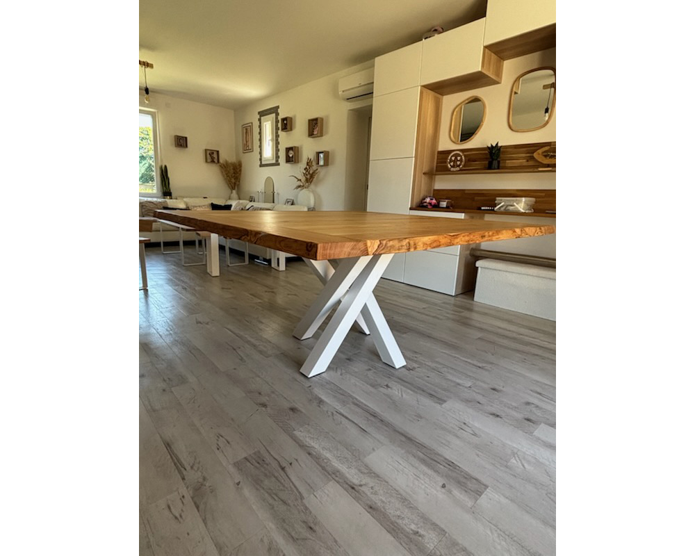 Table à manger et 4 bancs - Châtaignier massif - La Roche-de-Glun (26)