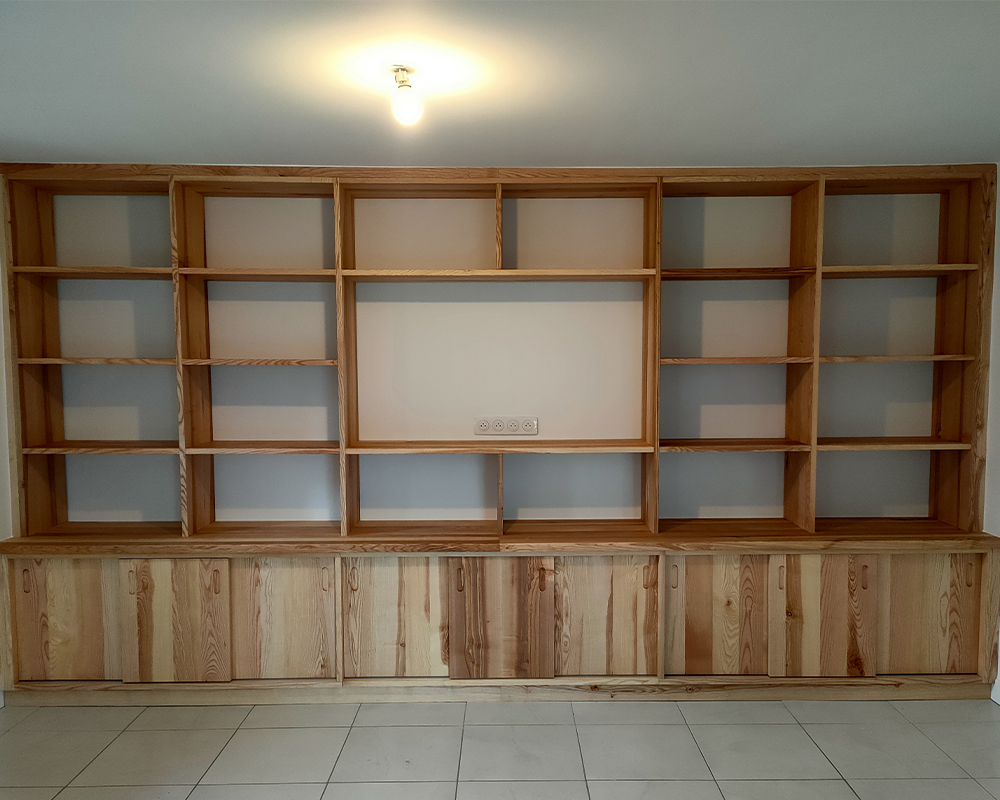 Bibliothèque sur-mesure Frêne-Olivier massif - Upie (26)