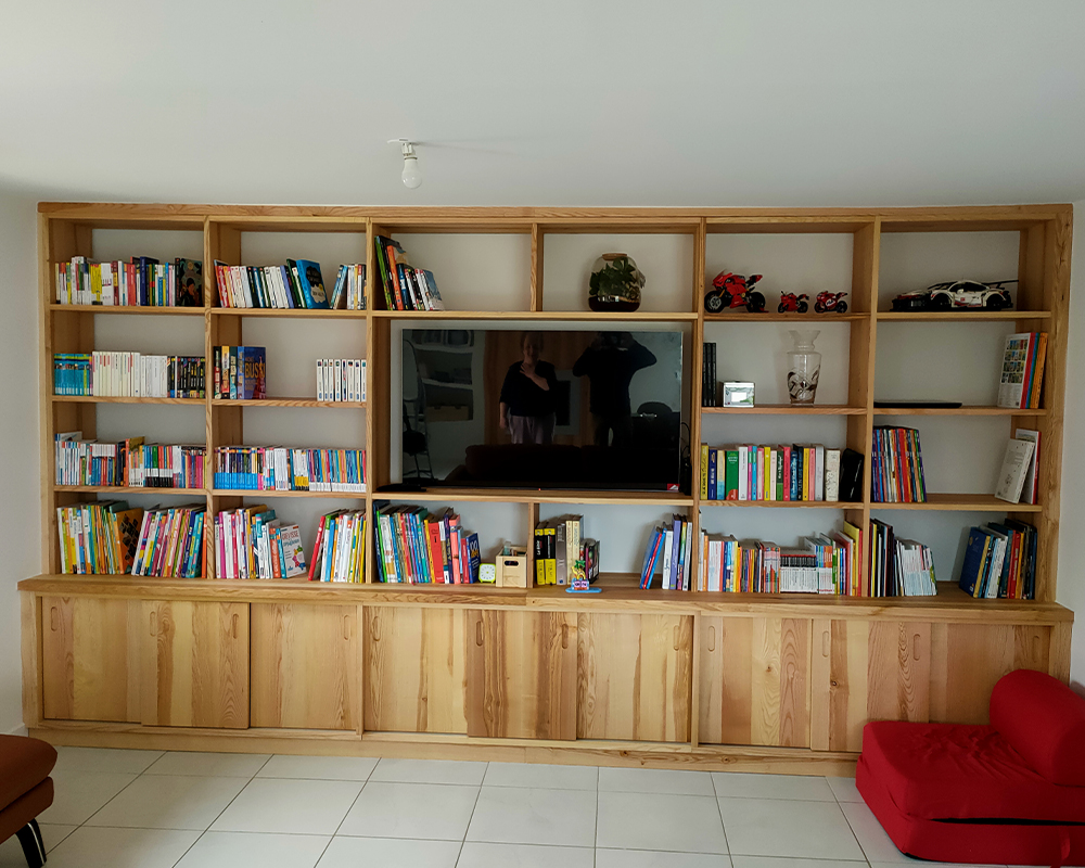 Bibliothèque sur-mesure Frêne-Olivier massif - Upie (26)